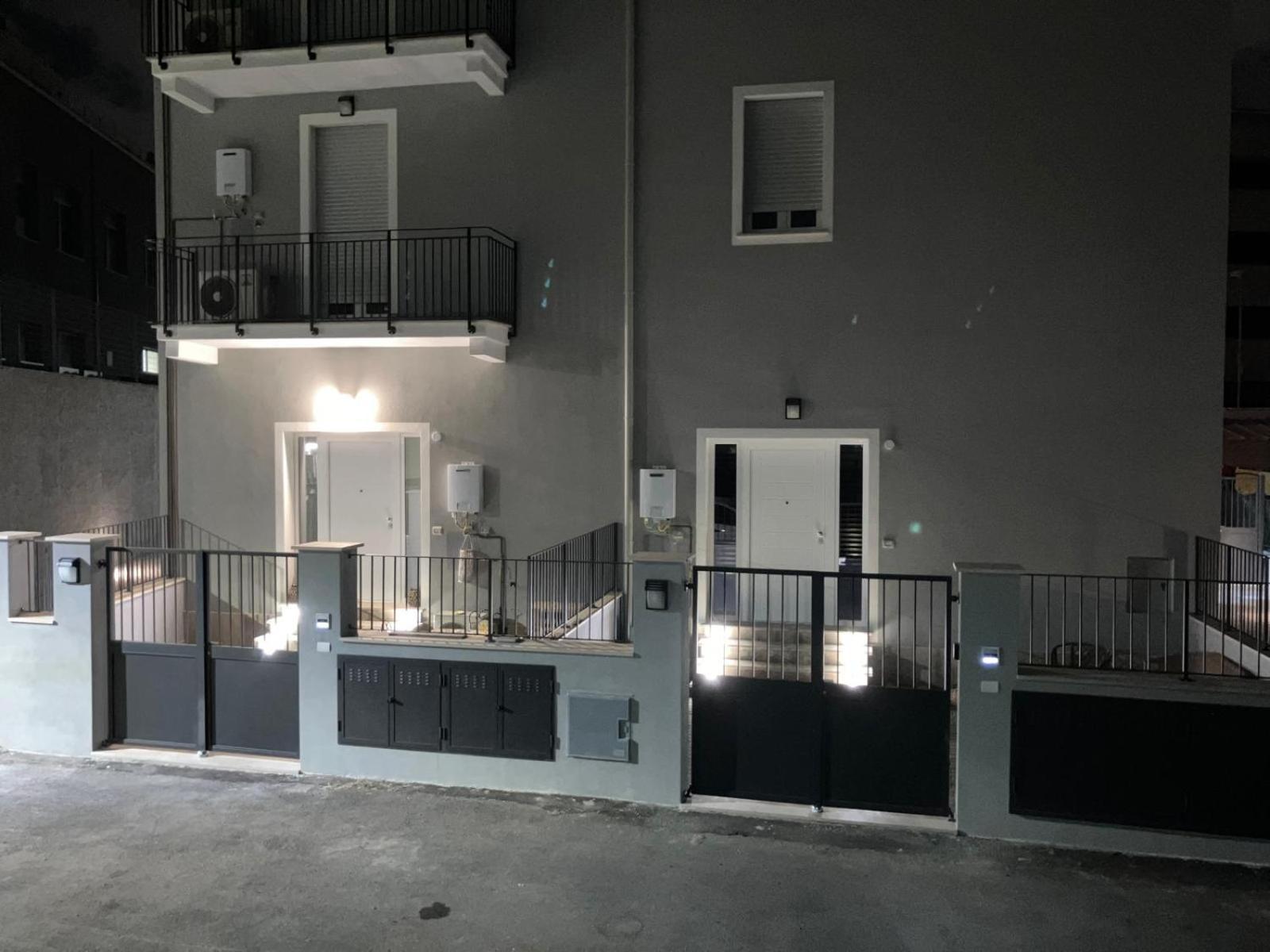 Rebibbia Guest Art Metro B Daire Roma Dış mekan fotoğraf